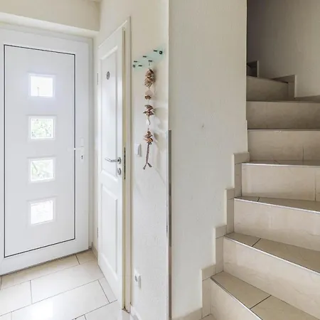 Duenenhaeuser Haus 1a *